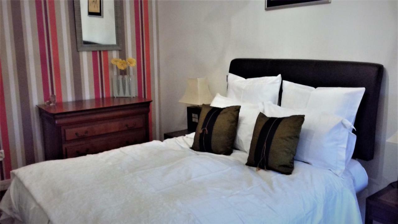 Bed and Breakfast Maison Lavande Saint-Jean-dʼAngély Exteriér fotografie