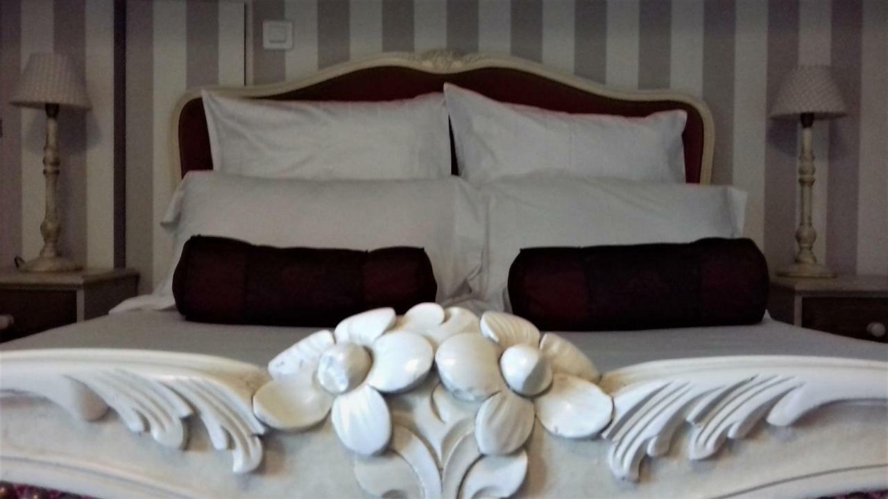 Bed and Breakfast Maison Lavande Saint-Jean-dʼAngély Exteriér fotografie